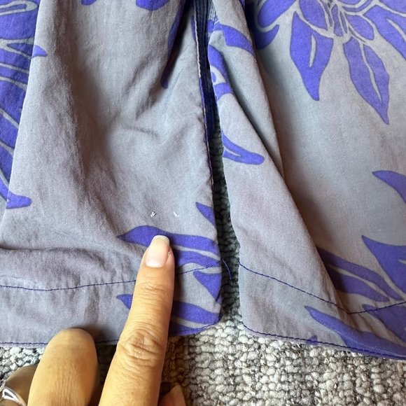 Pataloha Patagonia Tropical Floral Blue Purple Men's Shorts Size 32 Outdoors - Picture 9 of 9